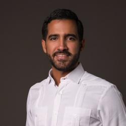 Dr. Luis Antonio Cruz