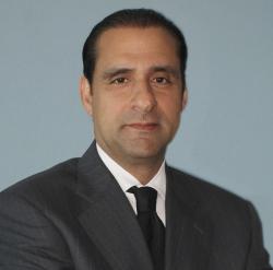 Servio Tulio Castaños G